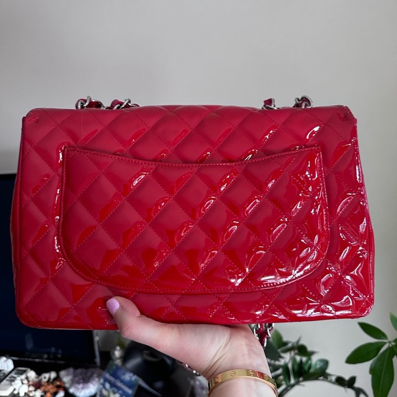 Chanel red patent jumbo single flap bag with silver hardware - Picture 16 of 16
